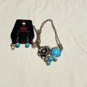 Paparazzi Floral Turquoise necklace